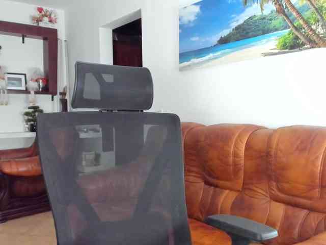 HeavenQueen webcam