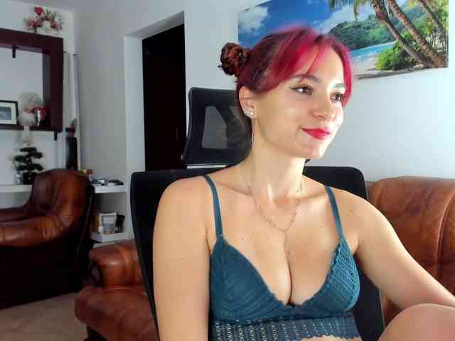 HeavenQueen webcam