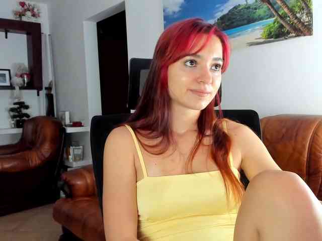 HeavenQueen webcam