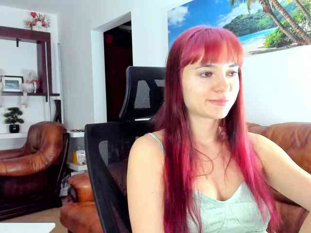 HeavenQueen webcam