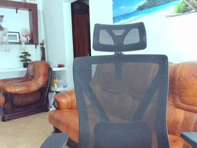 HeavenQueen webcam