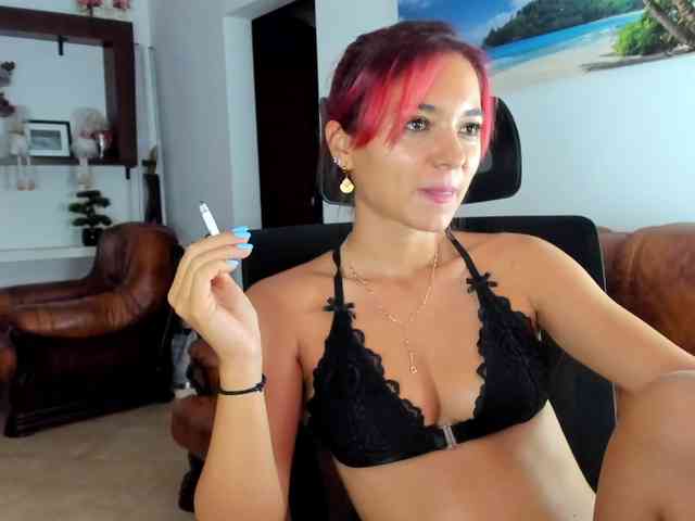 HeavenQueen webcam