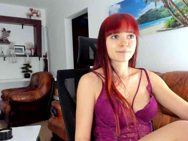 HeavenQueen webcam