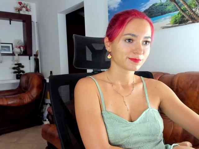 HeavenQueen webcam