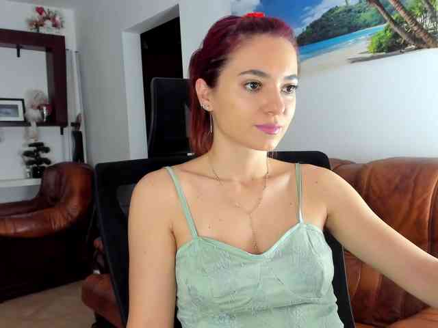 HeavenQueen webcam