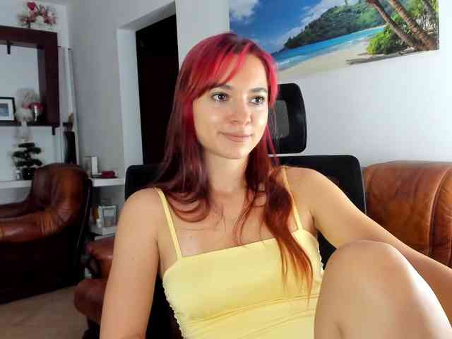 HeavenQueen webcam