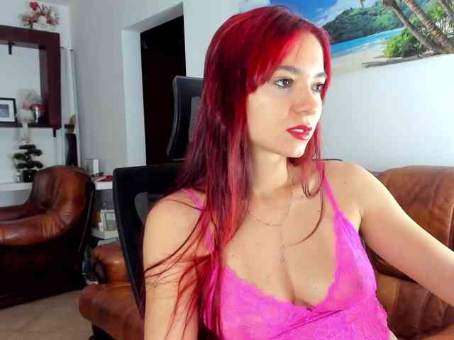HeavenQueen webcam
