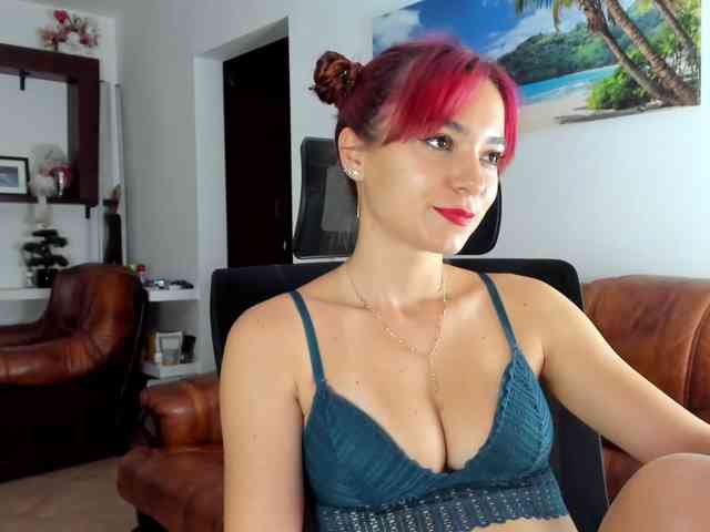 HeavenQueen webcam