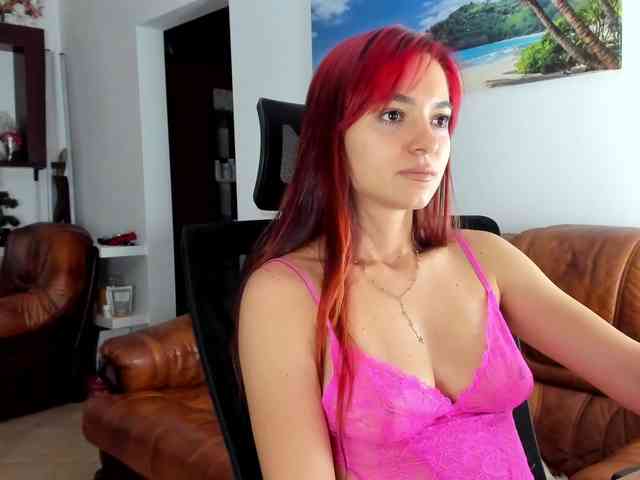 HeavenQueen webcam