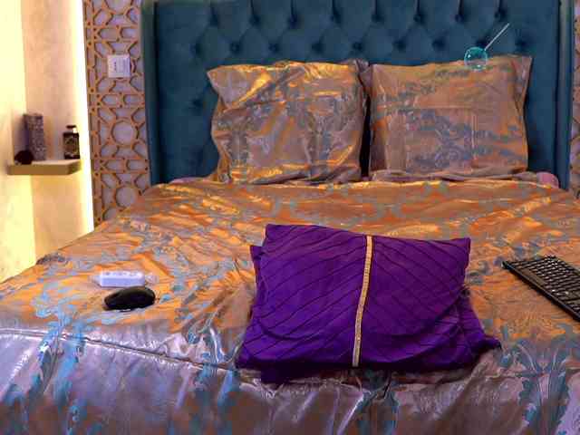 VaniluxButter webcam