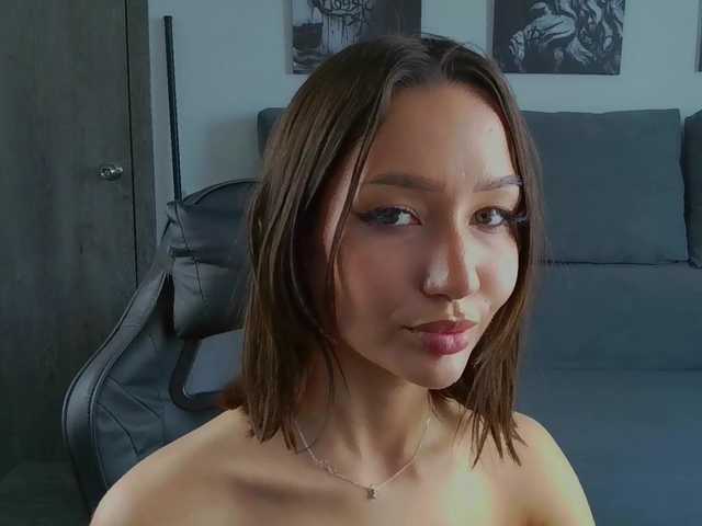 Sex chat gratuit in direct cu LisaShultz pe BongaCams