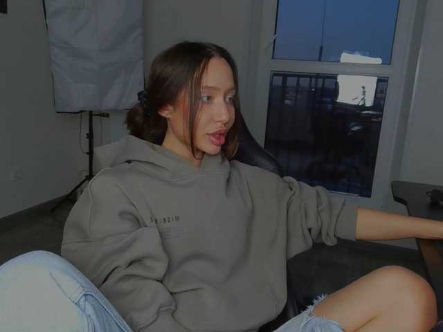 LisaShultz live cam on BongaCams