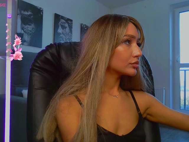 LisaShultz's BongaCams show and profile