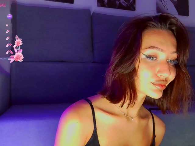 LisaShultz's BongaCams show and profile