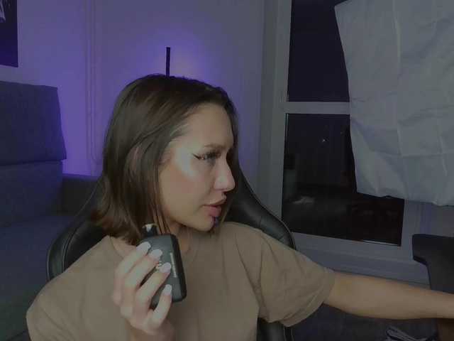 LisaShultz live cam preview