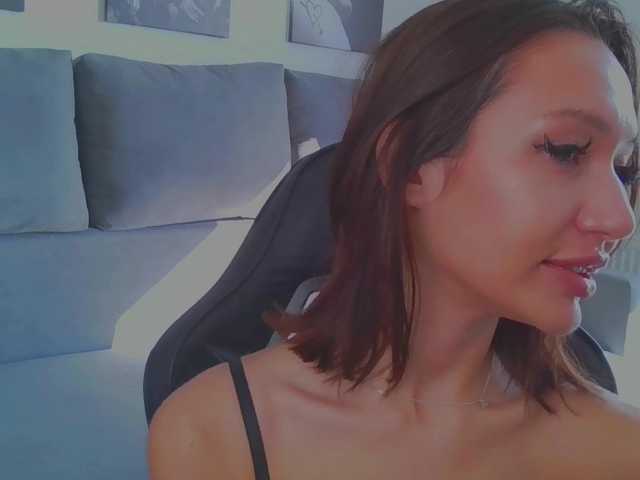 LisaShultz live cam on BongaCams