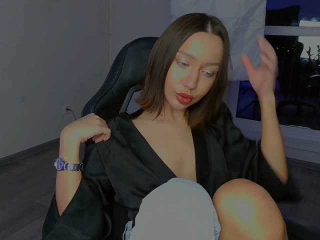 LisaShultz live cam preview