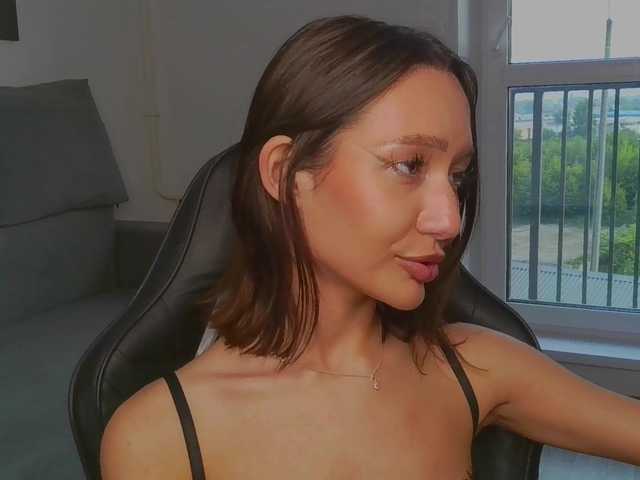 lisashultz cam belle