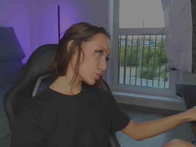 LisaShultz webcam