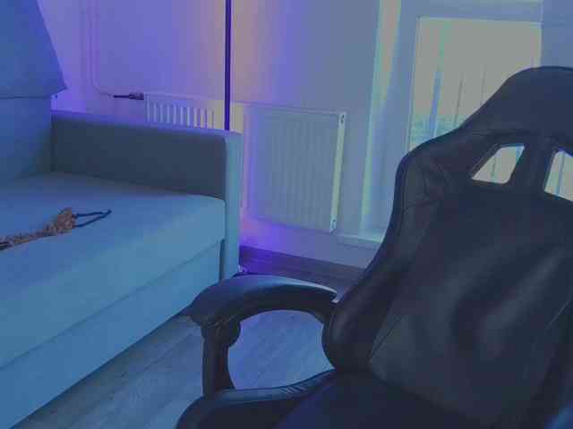 LisaShultz webcam