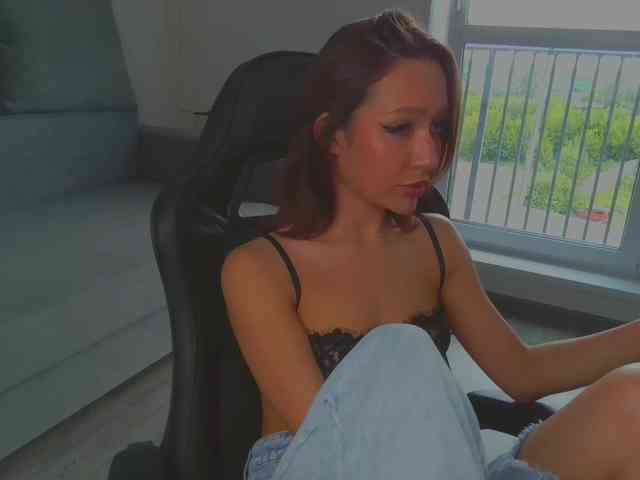 LisaShultz webcam