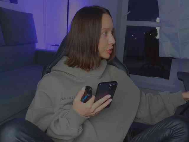 LisaShultz — live female cam on BongaCams