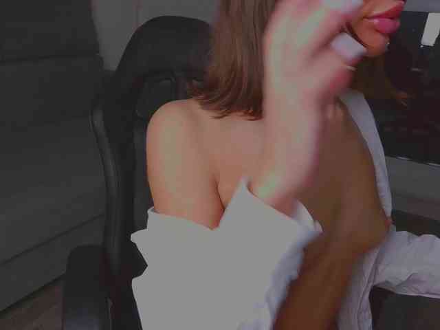 LisaShultz webcam