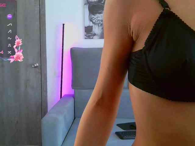 Model: LisaShultz