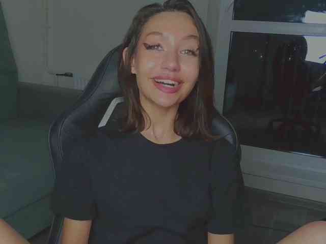 LisaShultz webcam