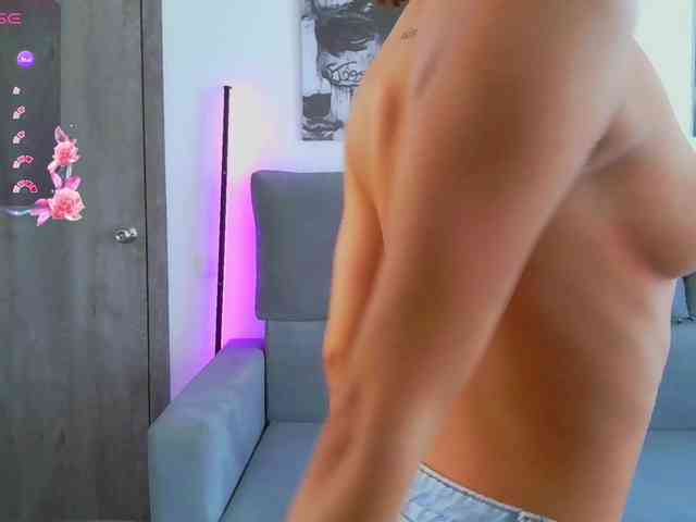LisaShultz webcam