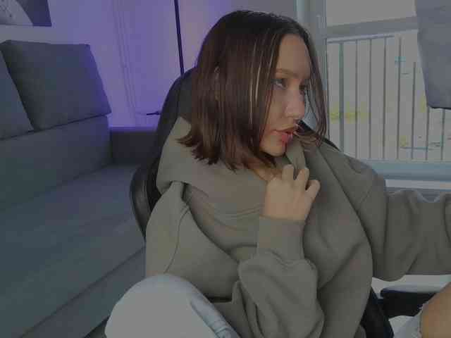LisaShultz webcam