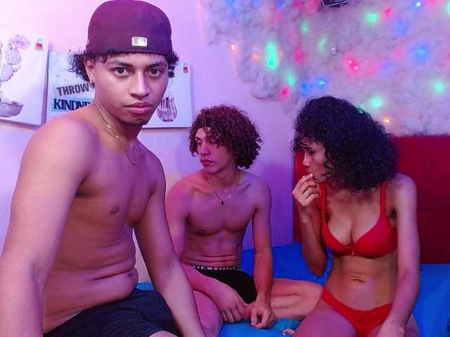 zarinabeautiful live cam on BongaCams