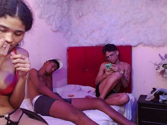 zarinabeautiful live cam on BongaCams
