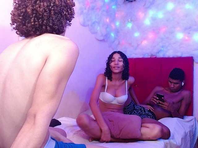 zarinabeautiful live cam on BongaCams