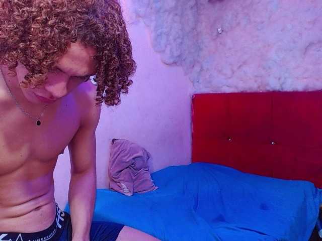zarinabeautiful live cam on UnifiedCams