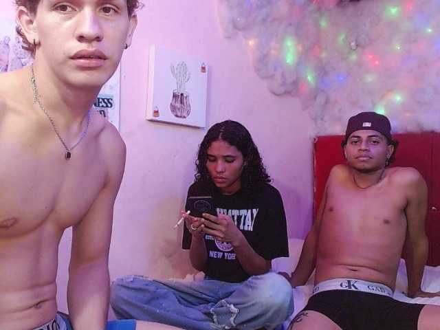 zarinabeautiful live cam on BongaCams