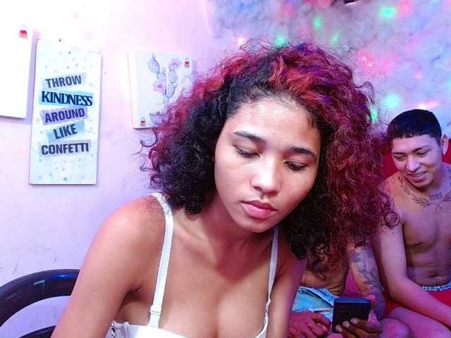zarinabeautiful live cam on BongaCams