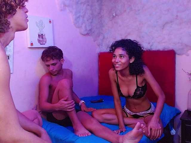 zarinabeautiful live cam on BongaCams