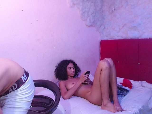 zarinabeautiful live cam on BongaCams