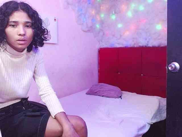 SSEXYYBITCHH webcam