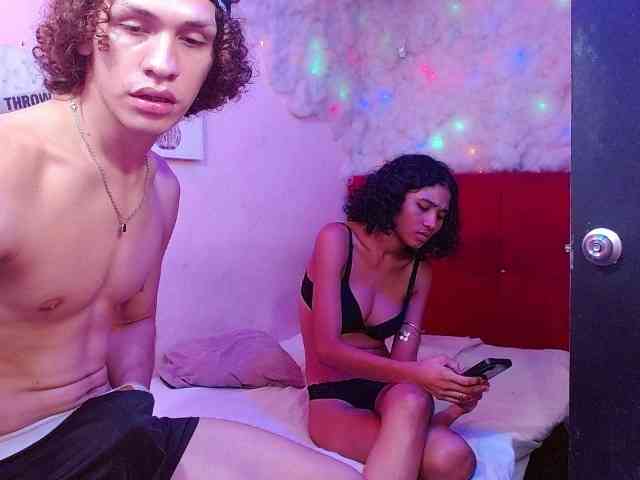 SSEXYYBITCHH webcam