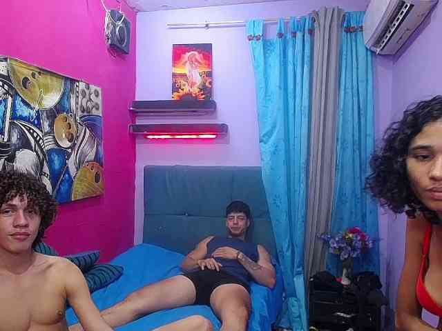 SSEXYYBITCHH webcam