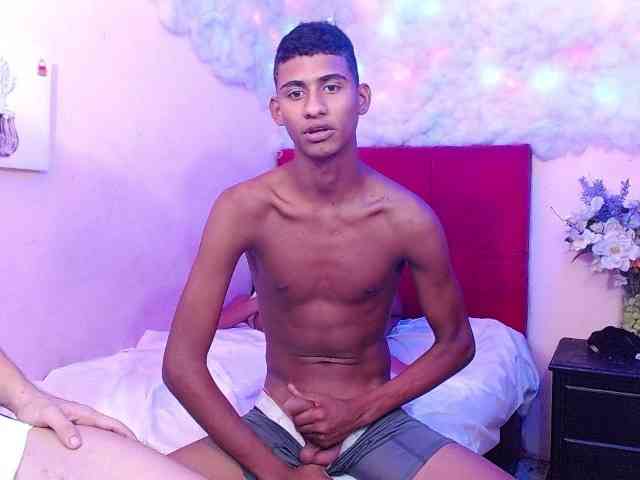 Model: SSEXYYBITCHH