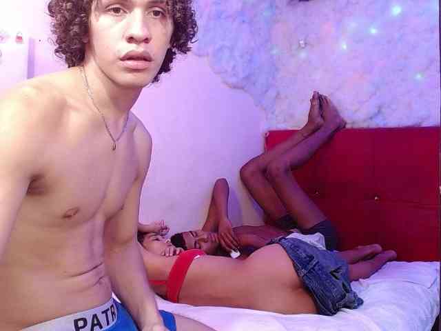 SSEXYYBITCHH webcam