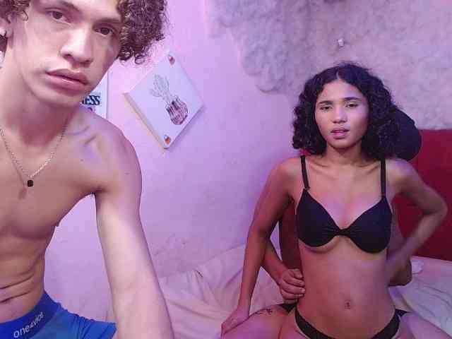 SSEXYYBITCHH webcam