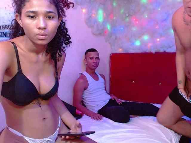 SSEXYYBITCHH webcam