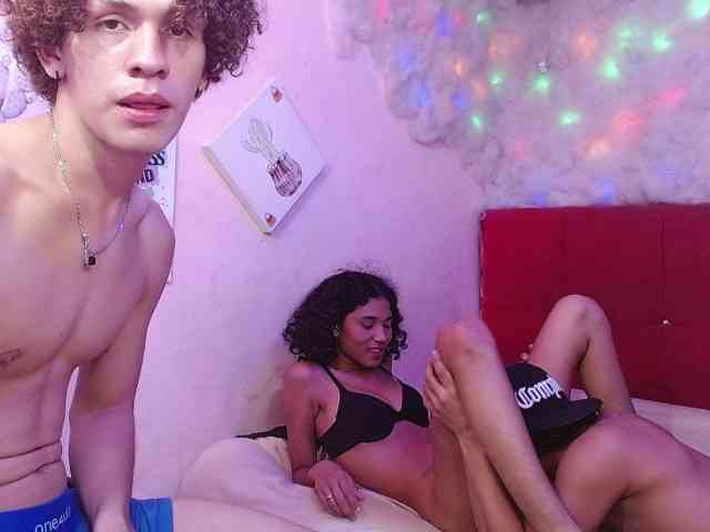 SSEXYYBITCHH webcam