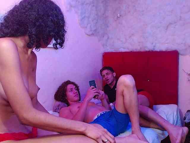 SSEXYYBITCHH webcam