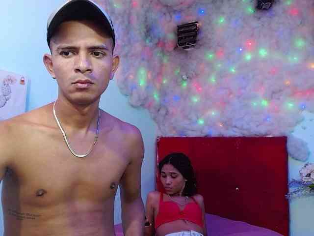 SSEXYYBITCHH webcam