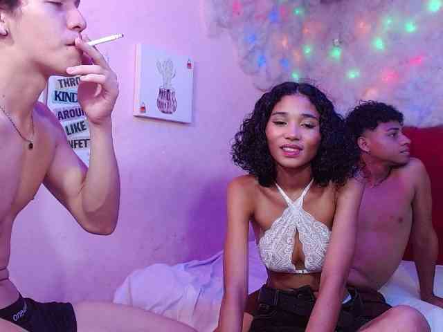 Model: SSEXYYBITCHH